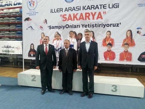 Karatecilerimiz 4 Altın 3 Gümüş 3 Bronz Elde Etti