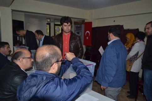 Çakmak Yeniden Başkan