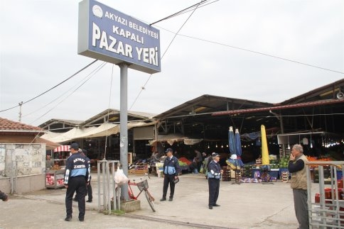 Başkan Akcan'dan Esnafa Bayram Kolaylığı