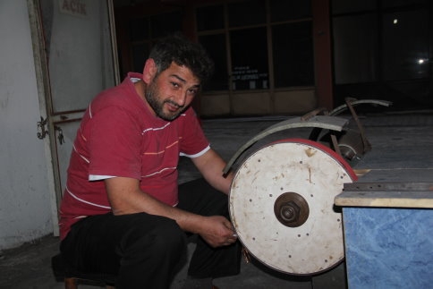 Bıçak Bileyicilerinin Yüzleri Gülmeye Başladı
