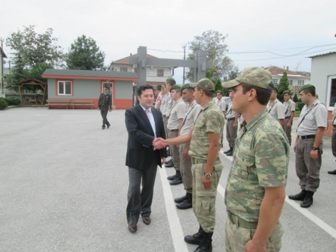 Onlar Bayramda Aileleri Yerine Görevlerinde