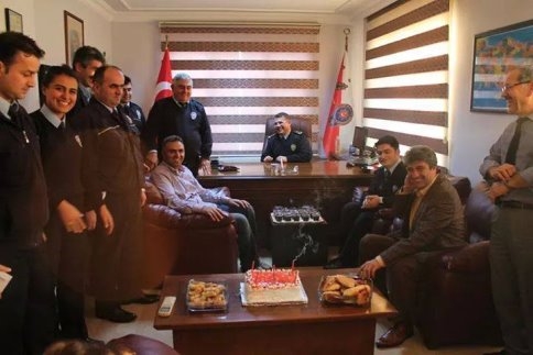 İlçe Emniyet Müdürlüğü’nde Doğum Günü Sürprizi