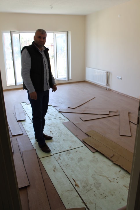 TOKİ Evlerine Lağım Bastı