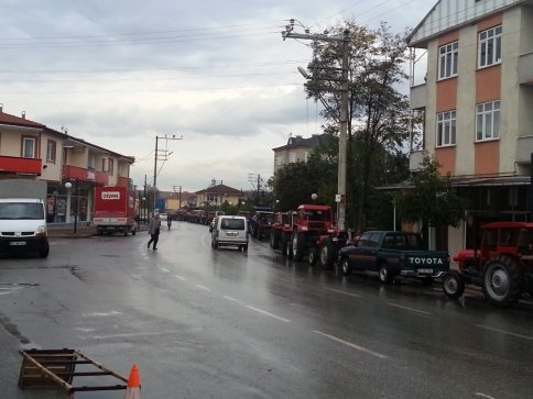 Hiç Bu Kadar Traktörü Bir Arada Gördünüz mü?