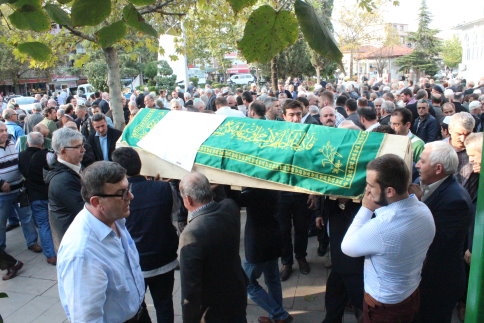 Fazlıoğlu Defnedildi