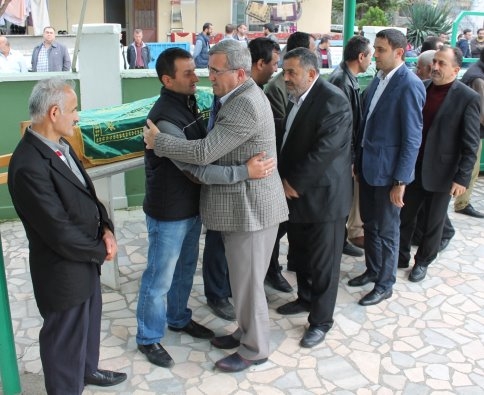 Hamit Gül Defnedildi