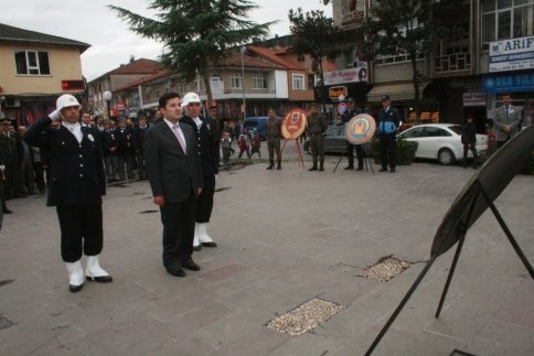 Cumhuriyetin 91.Yılı Akyazı'da Coşkuyla Kutlanıyor