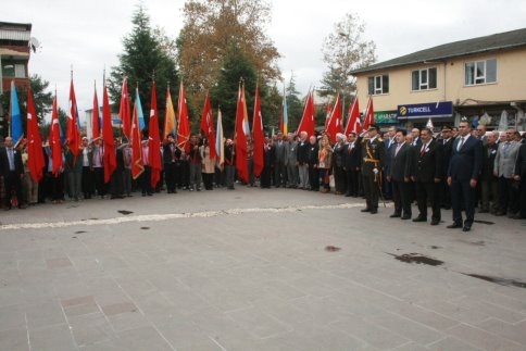 Cumhuriyetin 91.Yılı Akyazı'da Coşkuyla Kutlanıyor