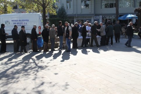 Akyazı Belediyesi Aşure Etkinliği Yapıldı