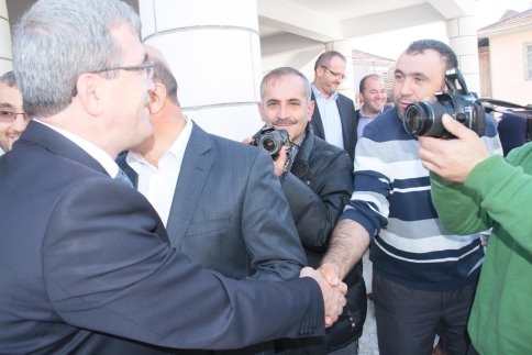 Akyazı Belediyesi Dokurcun Mahesinde Aşure Etkinliği Yaptı