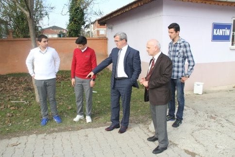 Başkan Akcan Öğrencilerin Taleplerini Yerinde Dinledi