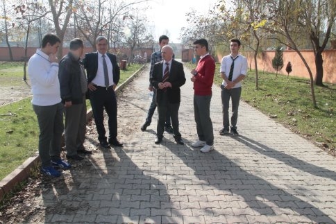 Başkan Akcan Öğrencilerin Taleplerini Yerinde Dinledi