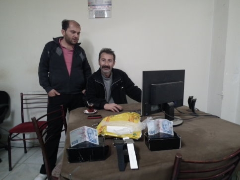 Telefon Satın Aldılar Koliden Bakın Ne Çıktı