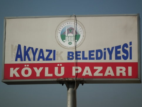 Köylü Pazarı Esnafı Seyyar Satıcılardan Şikayetçi