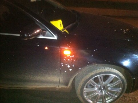 Sarhoş Vatandaş Etrafa Ateş Etti