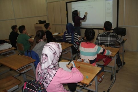 Eğitimler Tam Hızla Devam Ediyor