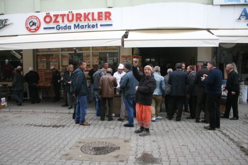 Öztürk Marketten Aşure İkramı