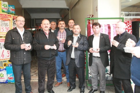 Öztürk Marketten Aşure İkramı