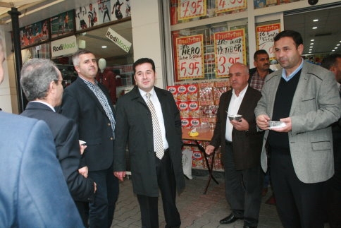 Öztürk Marketten Aşure İkramı