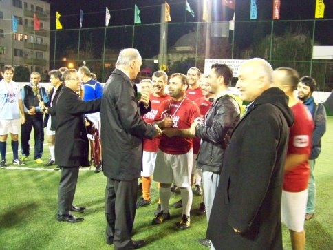 Öğretmenler Gününe Özel Şampiyon Akyazı EML