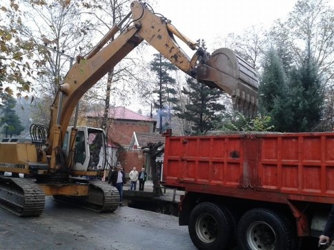 Taşburun'da Sele Karşı Önlemler alınıyor