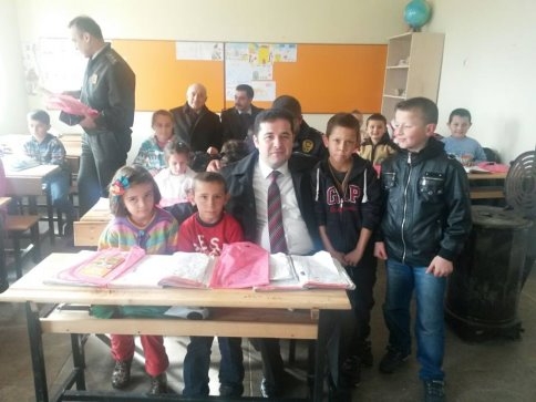 Kaymakam Bı Okulları Ziyaret Etti