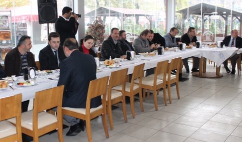 Başkan Akcan Yeni Mahe Muhtarlarıyla Bir Araya Geldi