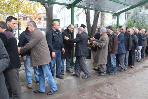 Ersun Demirbaş Vefat Etti