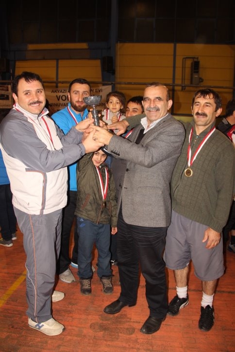 Filede Şampiyon Pazarköy Oldu