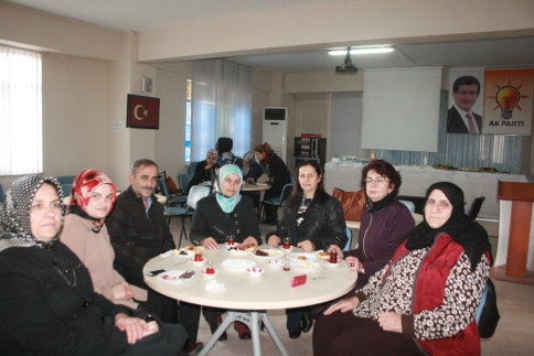 AK Partili Kadınlar Kahvaltıda Buluştu