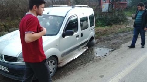 Tomruklar Yola Saçıldı