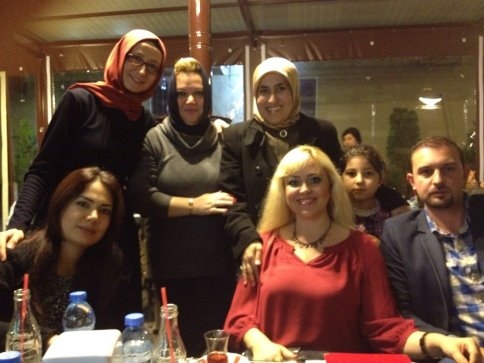 Okuldan Ayrılan Öğretmenler İçin Yemek Düzenlendi