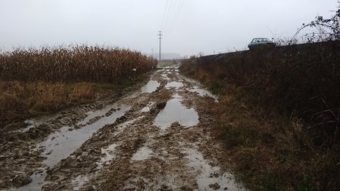 Arazi Su Altında Kaldı