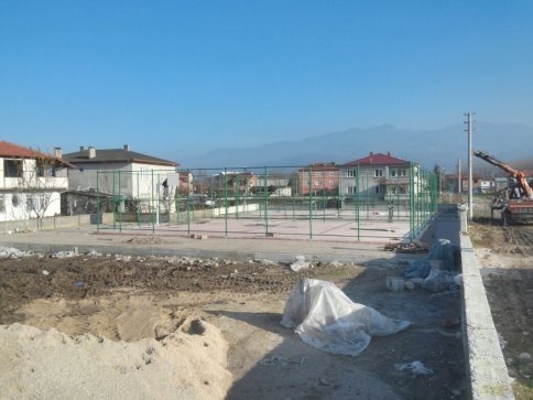 Akyazı Belediyesi Doğal Çevreyi Ve Güzellikleri Koruyor