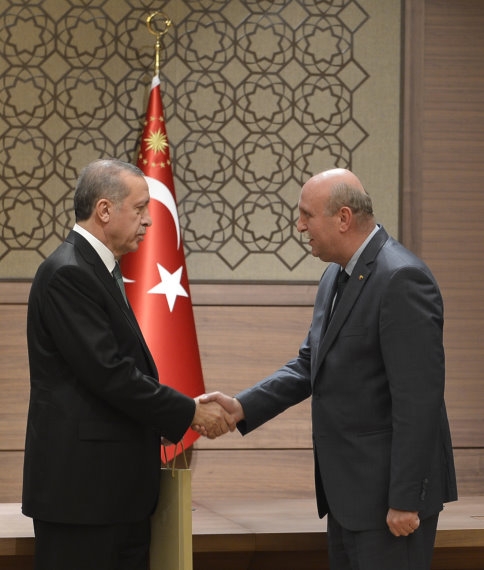 Atso Başkanı Z.Şinasi Bayraktar Cumhur Başkanına Hayırlı Olsun Ziyaretinde