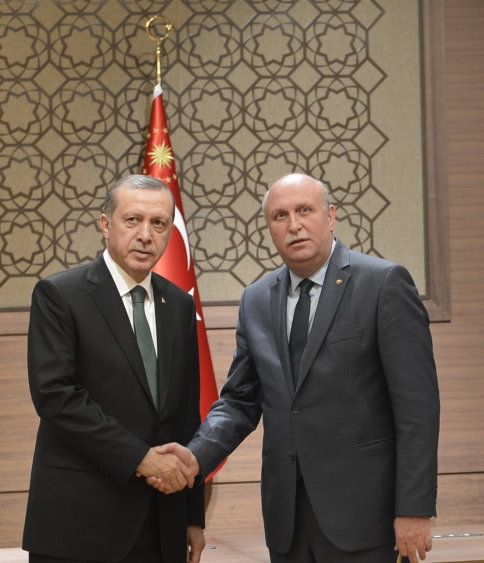 Atso Başkanı Z.Şinasi Bayraktar Cumhur Başkanına Hayırlı Olsun Ziyaretinde