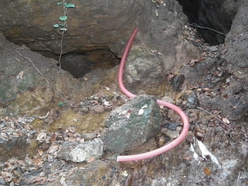 Defineciler Tarihi Mağarayı Kazdı