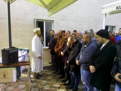 Bayram Becit Defnedildi