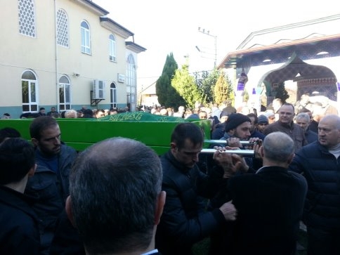 Ahmet Dertlioğlu vefat etti