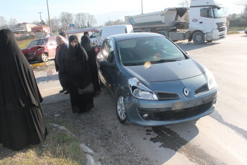 Kavşakta Maddi Hasarlı Kaza