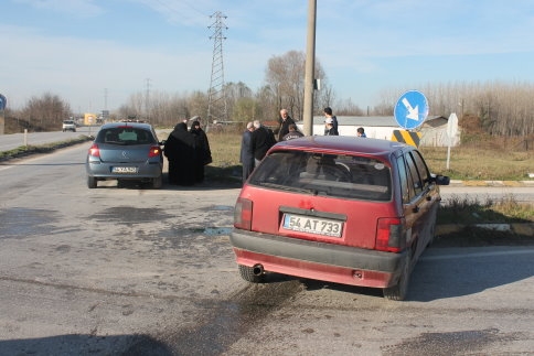 Kavşakta Maddi Hasarlı Kaza