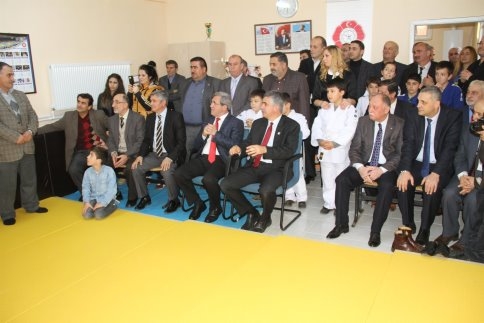 Akyazı Belediyesi Judo Salonu Törenle Açıldı