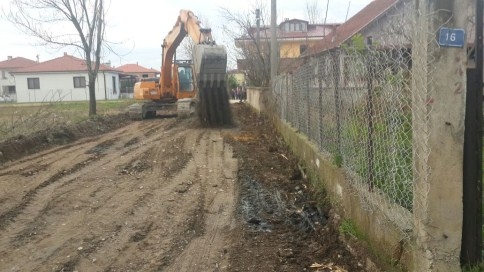 İnönü Mahalesi 7024 Sokak Parke Çalışması Başladı