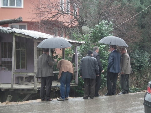 Başkan Akcan'dan Taşburuna Ziyaret