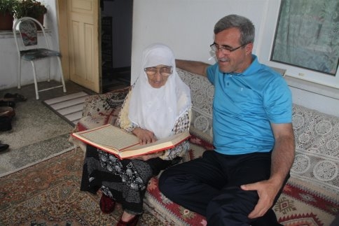 Başkan Bayanların Dertlerine Ortak Oluyor