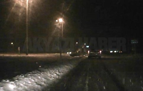 Akyazı Batakköy Kavşağında Tehlikeli Hareketler