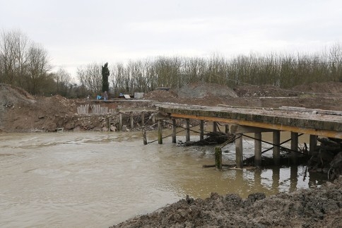 Çatalköprü 'de Yıkım Çalışması Başladı