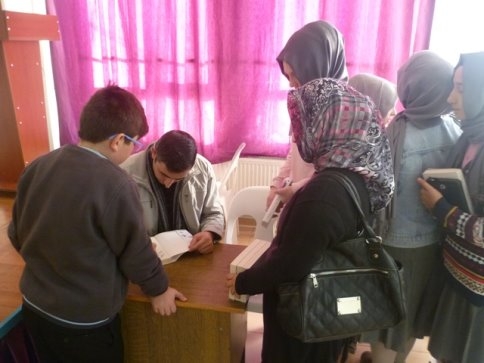 Akyazı İmam Hatip Ortaokulunda, Yazar Öğrenci Buluşması