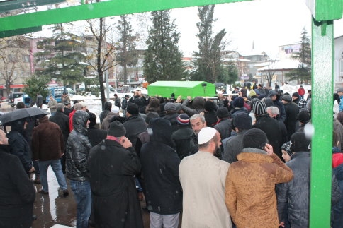 İrfan Alemdar Defin Edildi