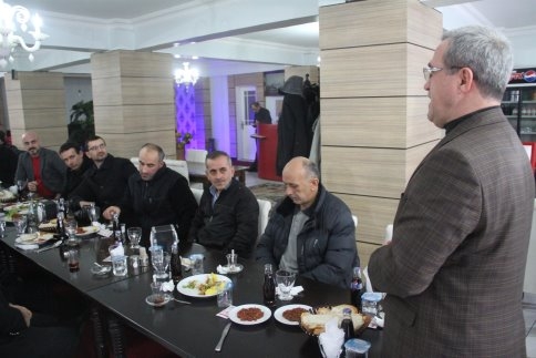 Akyazı Belediye Başkanı Hasan Akcan Gazetecilerle Bir Araya Geldi